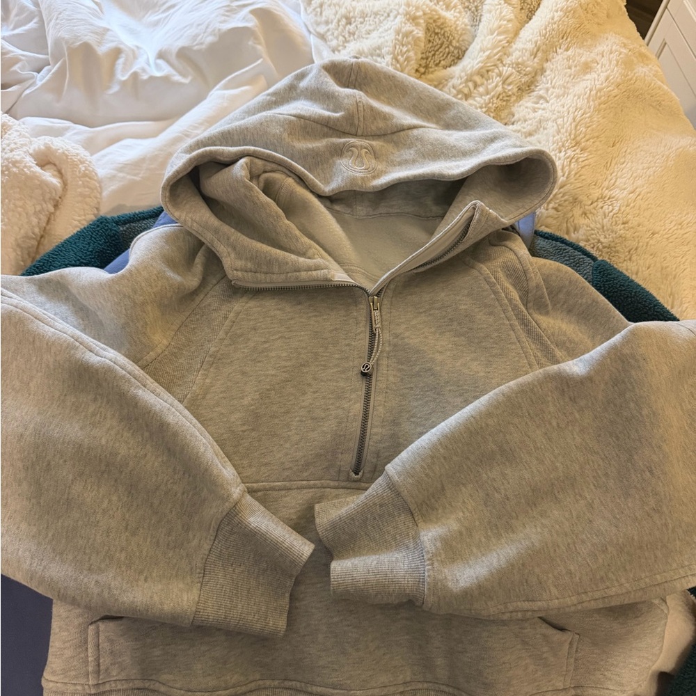 Lululemon scuba hoodie gray M/L